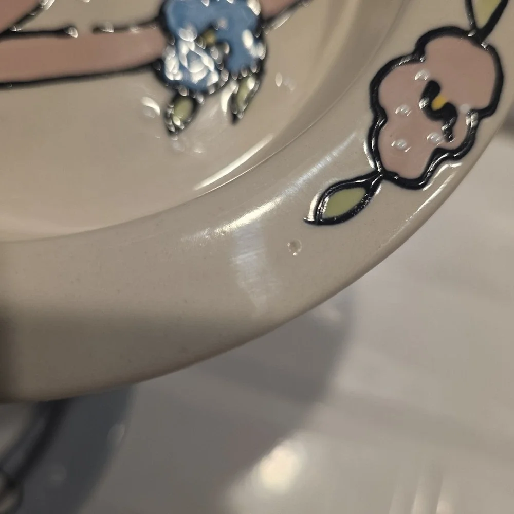 Boston Warehouse bowls pink